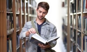 Read more about the article Top 5 Books for Communication Skills: Reviews and Top Picks