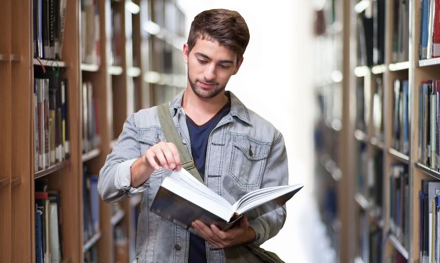 Top 5 Books for Communication Skills