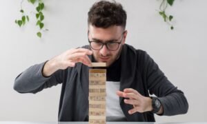 6 Ways To Build Authority Without Acting Controlling